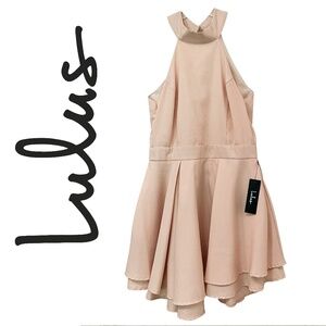 NWT Lulus Halter Dress